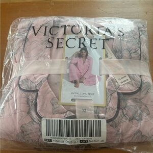 NWT Victoria's Secret Pink Floral Modal PJ Set